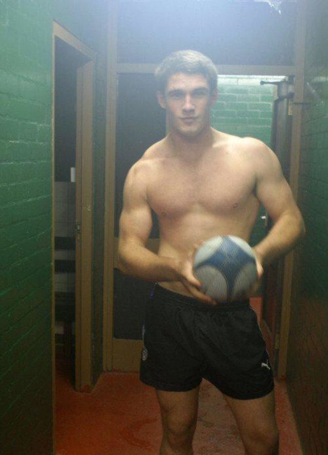 f6fa2114-d358-4771-8d94-5e10e3283408