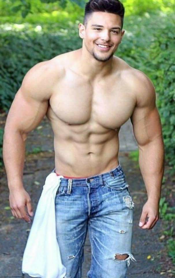 28684878_1224228877721777_1611553184461666820_n