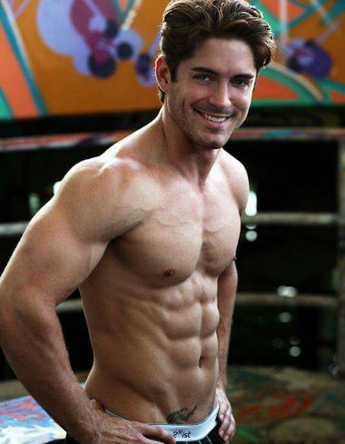 32247206_1671285199636859_5541500018004852736_n