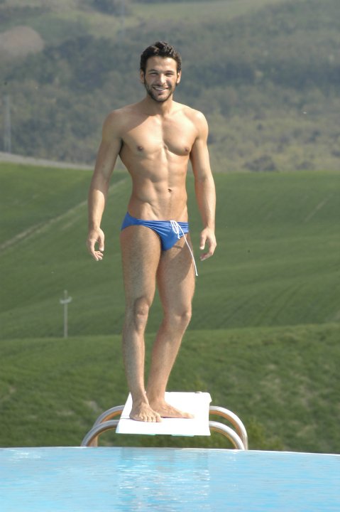 25432_378855791357_104531801357_3657505_145083_n