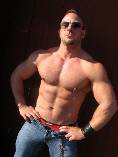 188805_10150172081819050_46143324049_8551995_5026795_n