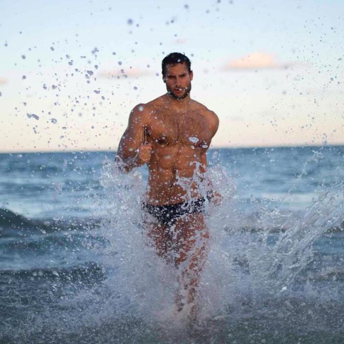 23755524_729640573908703_5580805605044210102_n