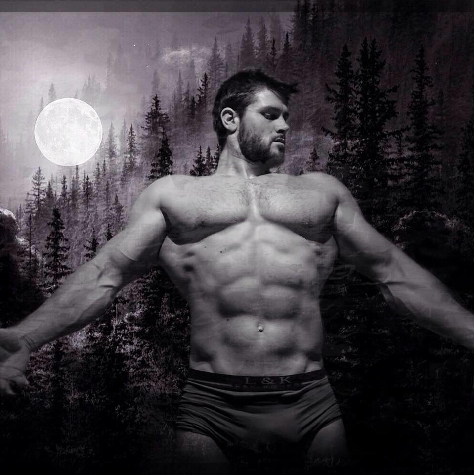 26229764_588528228160213_6819974797983064442_n