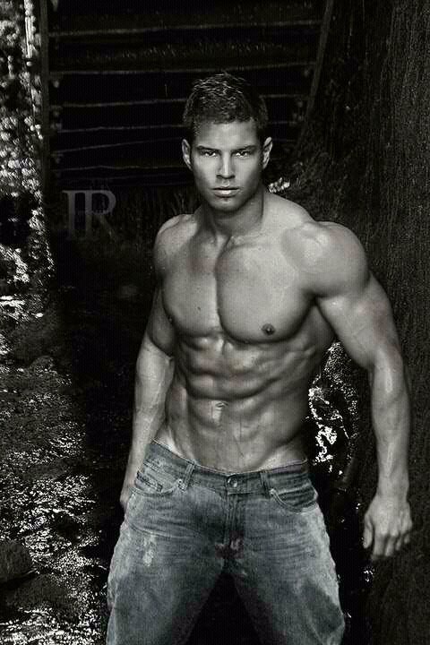 224328_112843218799710_100002220986484_121507_5660605_n