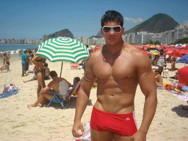 536446_262658243856583_1873968880_n